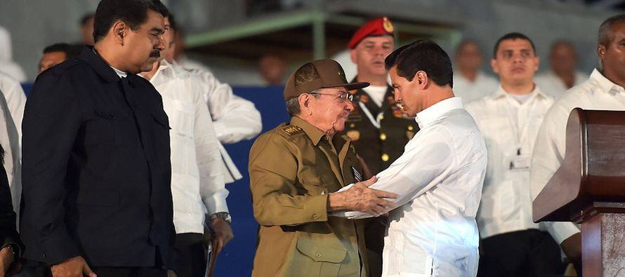 El objetivo de Fidel y Raúl Castro al iniciar ese viaje era 