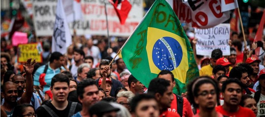 Los brasileños tomaron las calles para expresar su descontento. Se encontraron, como es...