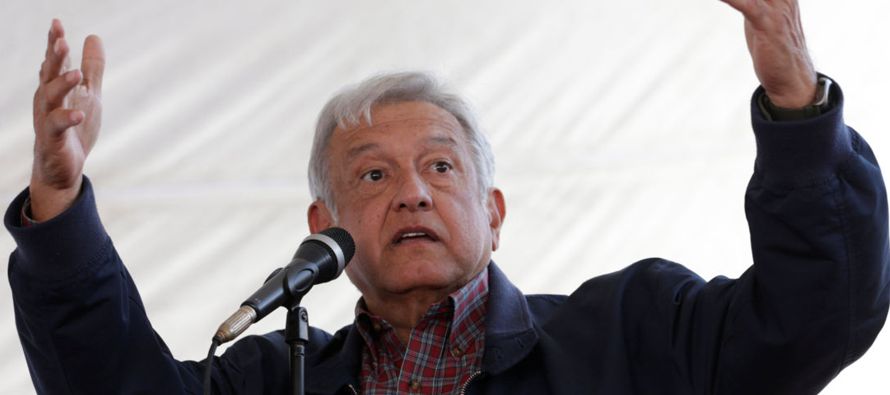 López Obrador dijo que hace esa sugerencia de 