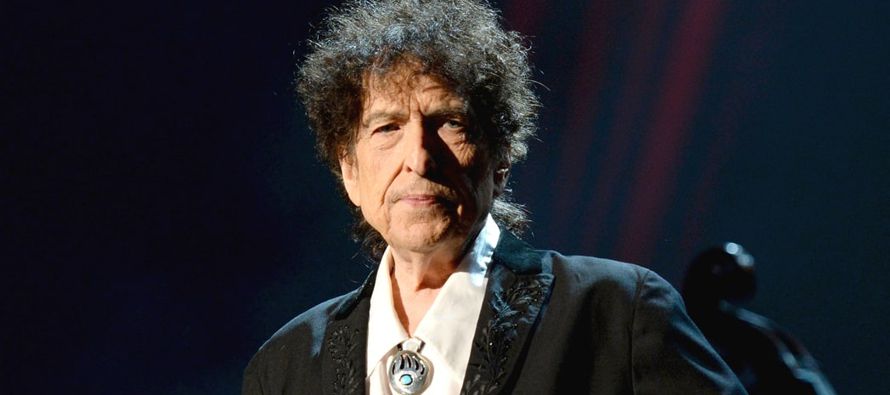 Considerado como una figura indispensable de la música popular del siglo XX, Dylan fue...