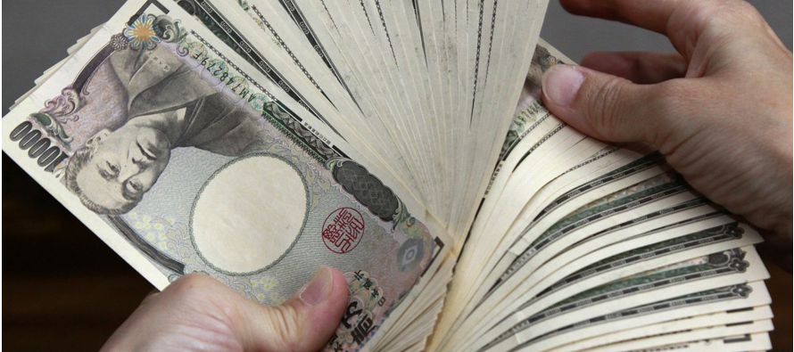 Las autoridades japonesas, preocupadas por el impacto que podría generar un alza del yen en...