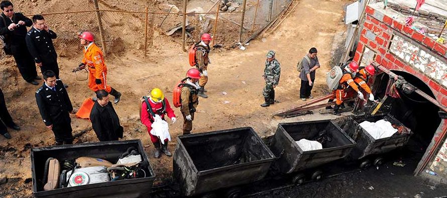 Las minas chinas registran cada año decenas de accidentes que han costado la vida a miles de...