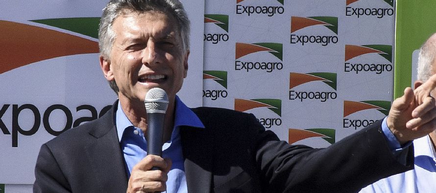 El presidente argentino, Mauricio Macri, presentó hoy un plan para impulsar la industria...