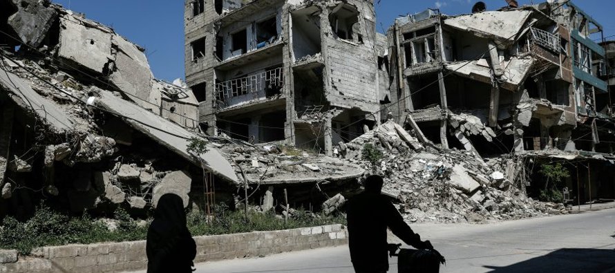 El Observatorio Sirio para los Derechos Humanos dijo que cazas del Gobierno sirio lanzaron bombas...