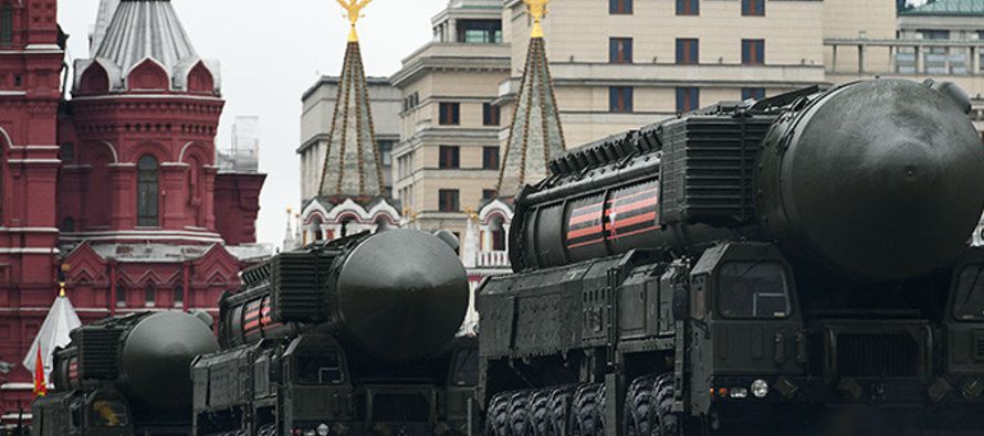 Moscú apuesta asimismo por unos programas innovadores y el desarrollo de nuevos armamentos...