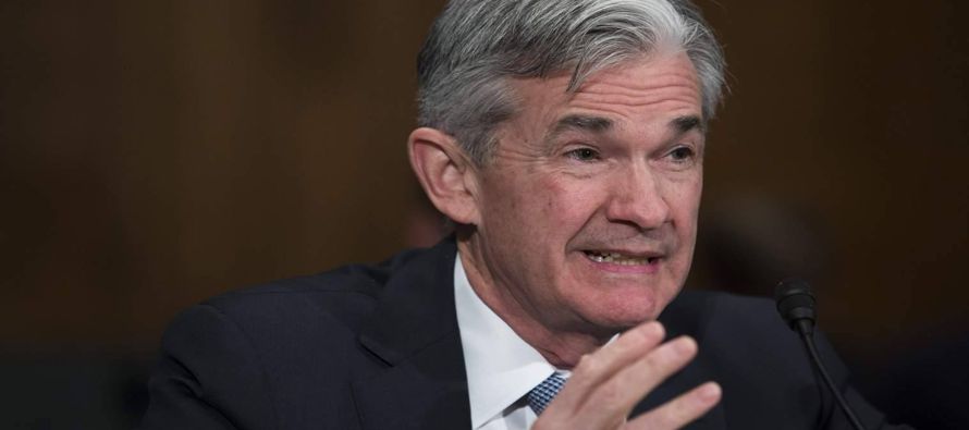 El gobernador de la Fed Jerome Powell, quien lidera el área regulatoria del banco central,...