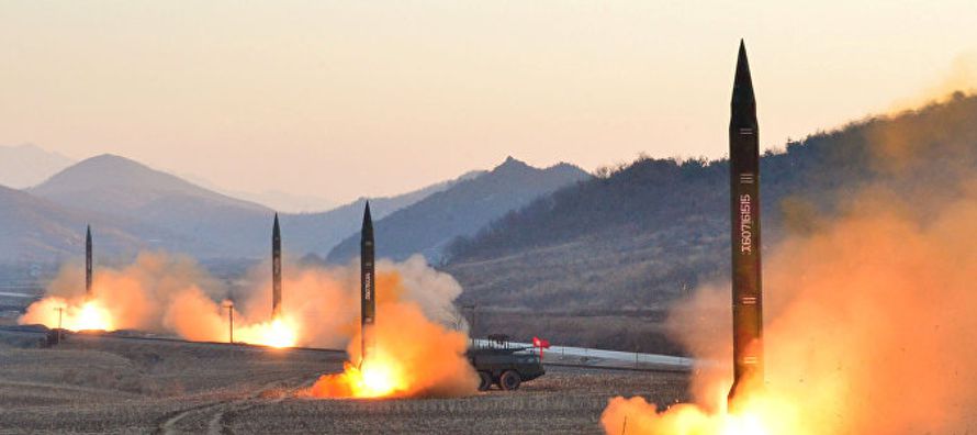 Previamente este mes, la reclusiva Corea del Norte, que regularmente amenaza con destruir a Estados...