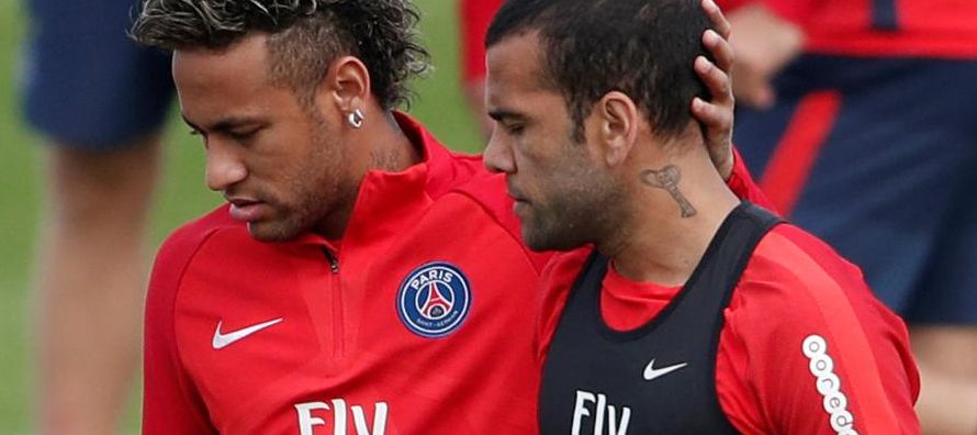 "El contrato de Neymar estará homologado por la tarde, podrá jugar el...