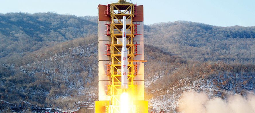 Militares surcoreanos han confirmado los reportes sobre el lanzamiento y agregaron que el...