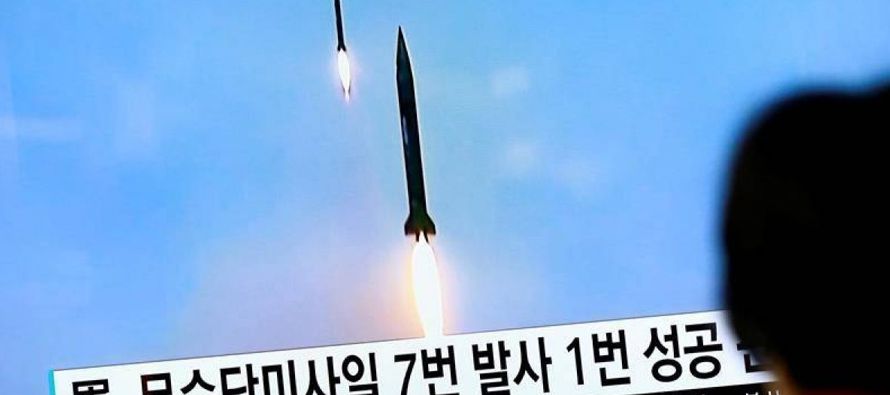 El Ejército de Corea del Sur dijo que el lanzamiento del martes se realizó desde la...