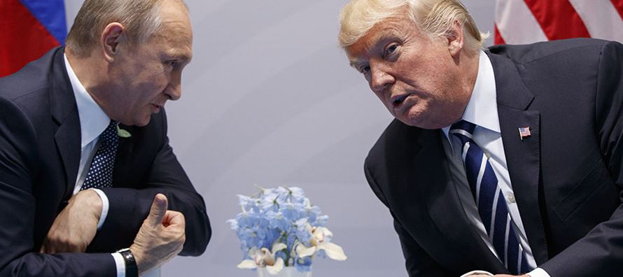 En agosto, Trump firmó a regañadientes nuevas sanciones contra Rusia, una medida que...