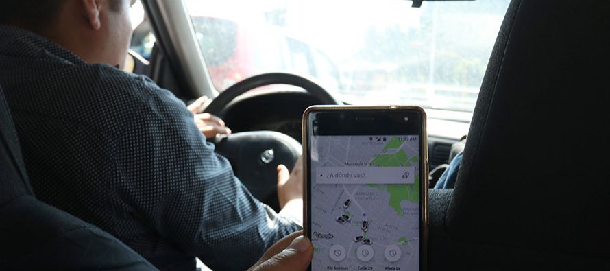 A pesar de dominar el sector en Brasil, Uber unió fuerzas con tres aplicaciones más...