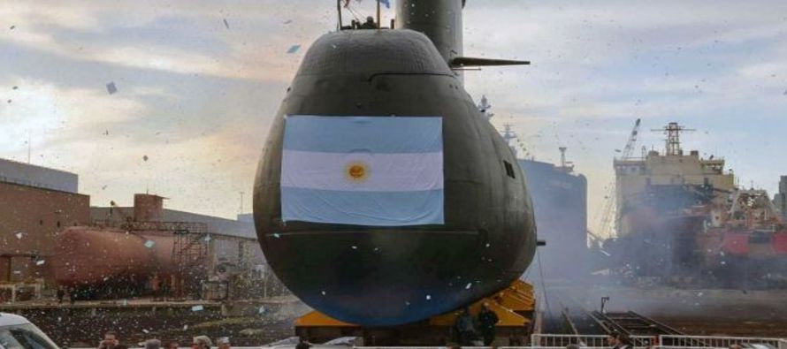 En su último contacto con base, hace dos días, el submarino ARA San Juan se...
