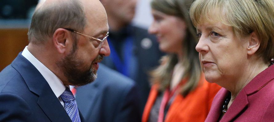El líder del SPD, Martin Schulz, ha prometido dar voz a los afiliados por encima de...