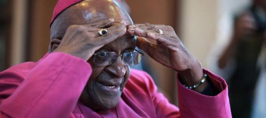 Tutu se declaró "profundamente decepcionado por las acusaciones de inmoralidad y de...