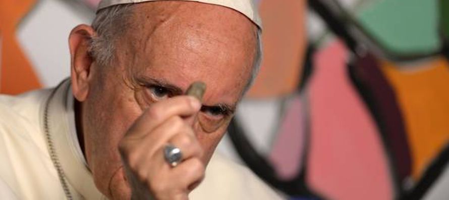 Con palabras de San Juan Pablo II, en su Carta a los Artistas, el Papa hizo hincapié en que...