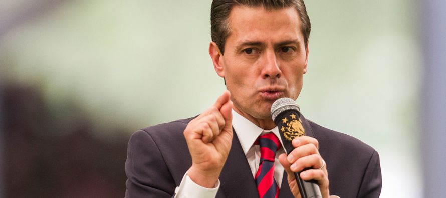 Peña Nieto subrayó la necesidad de informar con imparcialidad y objetividad porque...