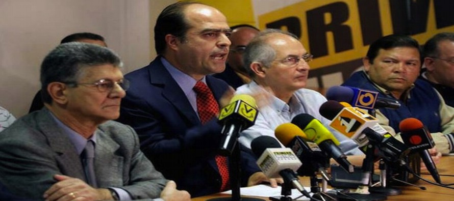 Los partidos de la alianza Mesa de la Unidad Democrática (MUD), promotores de la...