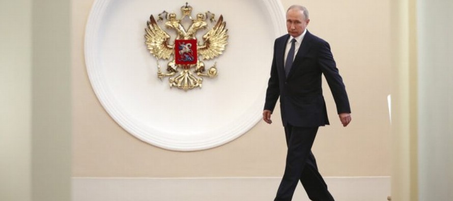 Putin, que ha admitido que Rusia es un país "atrasado", con 30 millones de pobres...