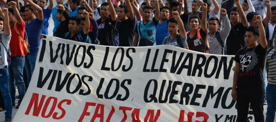 "Ayotzinapa abrió los ojos y permitió darnos cuenta de algo que parecía...