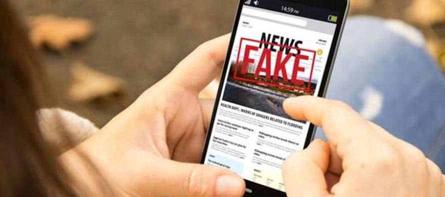 Especialistas hacen notar que el éxito de las "fake news" radica en que la inmensa...