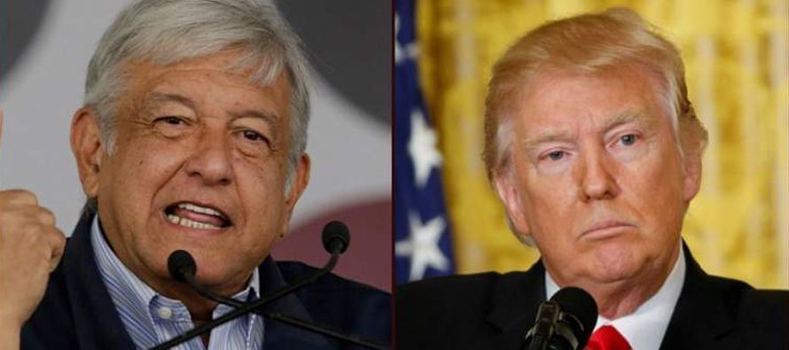 Mientras México votaba en unos comicios presidenciales en los que López Obrador es el...