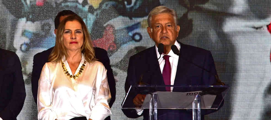 López Obrador decidió no perder tiempo; ha puesto manos a la obra para trazar de...