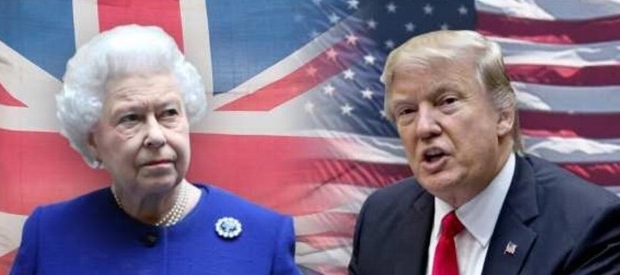 El palacio indicó que la reina recibirá a Trump y a su esposa, Melania, en el patio...