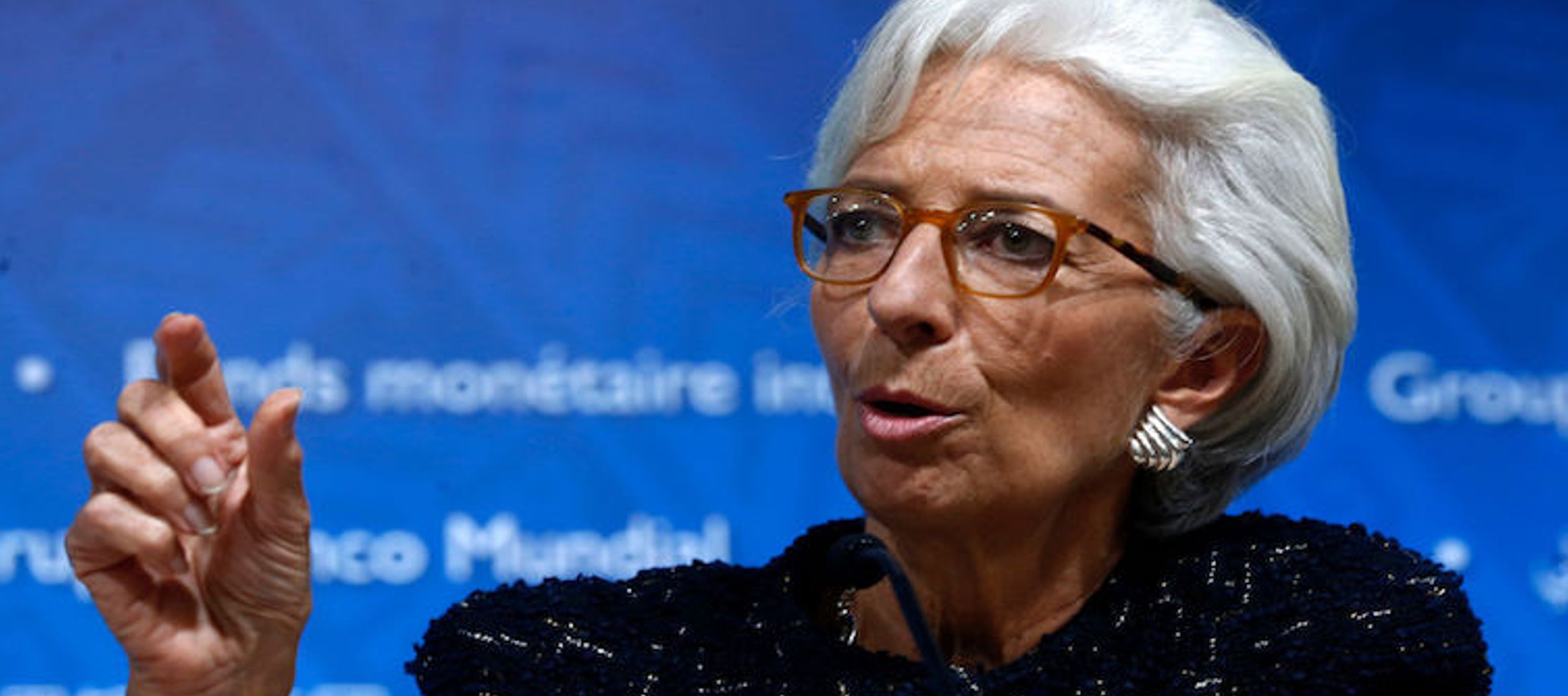Por su parte, Lagarde estará acompañada por el primer subdirector del FMI, David...