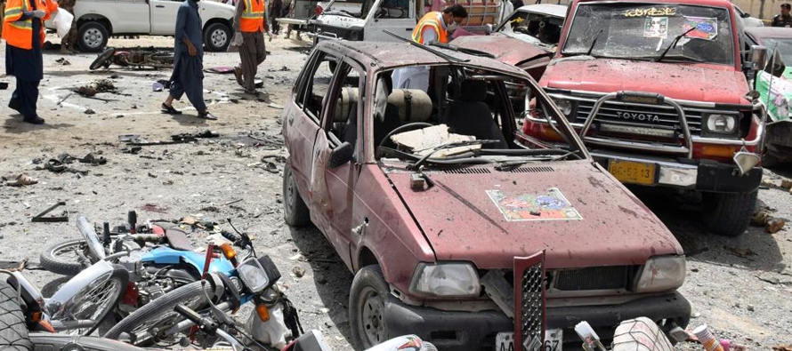El atentado tuvo lugar durante la mañana en el área de Khaliq Shaheed en Quetta, en...