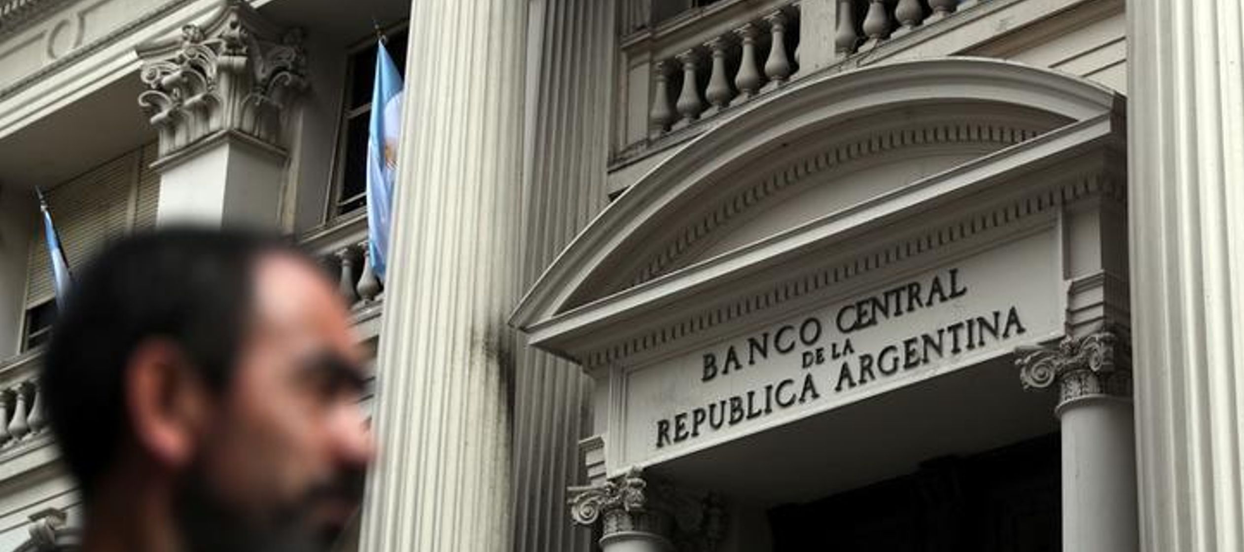 Para las entidades bancarias el BCRA sólo ofrecerá Notas del Banco Central (NOBAC) a...