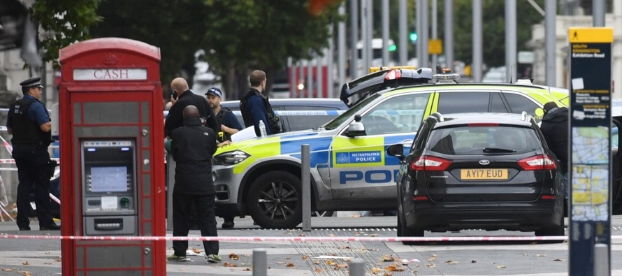 "La amenaza terrorista en el Reino Unido continúa siendo severa. Pido a los ciudadanos...