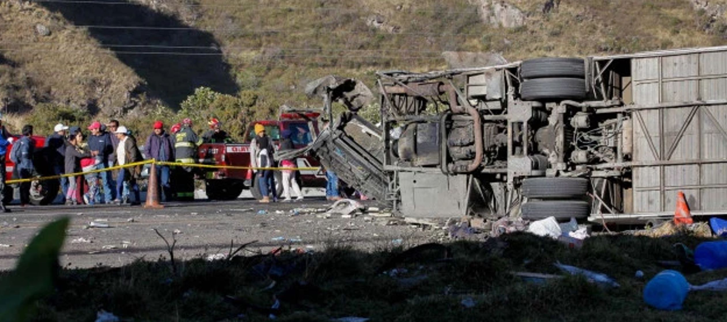 El accidente ocurrió en la carretera andina que une a Quito con la zona de Papallacta sobre...
