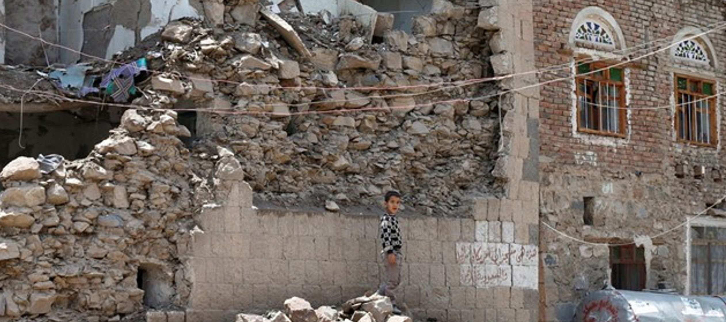 "Esta masacre tiene que acabar", ha reclamado el responsable de Oxfam en Yemen, para...