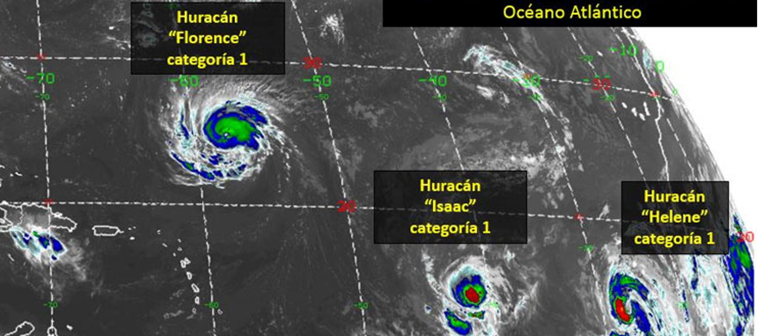 El huracán Florence, de categoría uno en la escala de Saffir-Simpsor, se desplaza con...