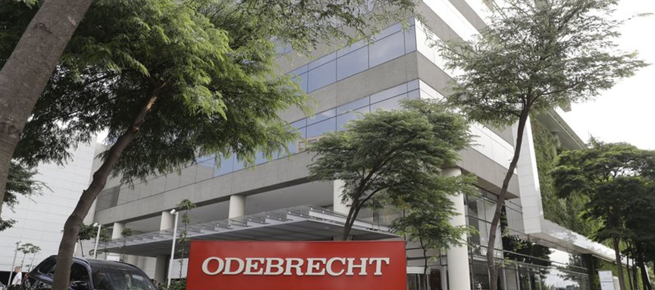 En el caso mexicano Odebrecht confesó el pago de 10,5 millones de dólares en sobornos...