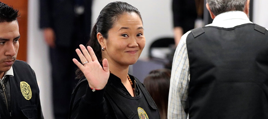 Keiko Fujimori, excandidata presidencial e hija del exmandatario Alberto Fujimori, fue detenida la...