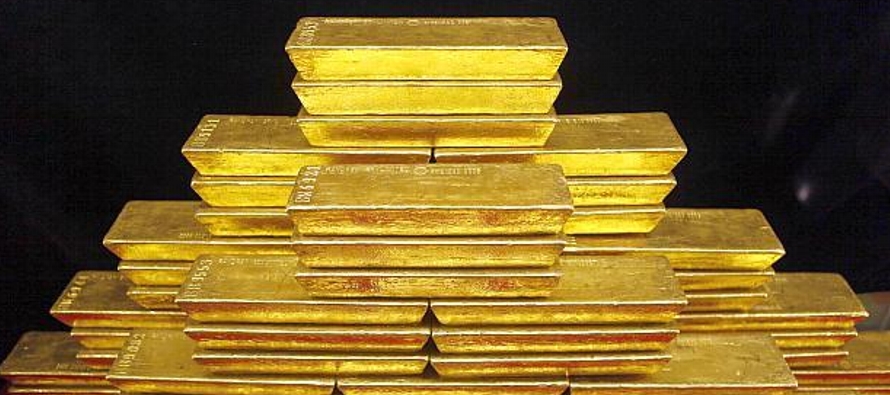 El oro al contado avanzaba 0,3 por ciento a 1.225,78 dólares la onza a las 1115 GMT,...