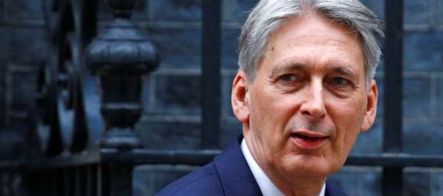 Hammond dijo que quedarse en la Unión Europea sería el mejor panorama para Reino...