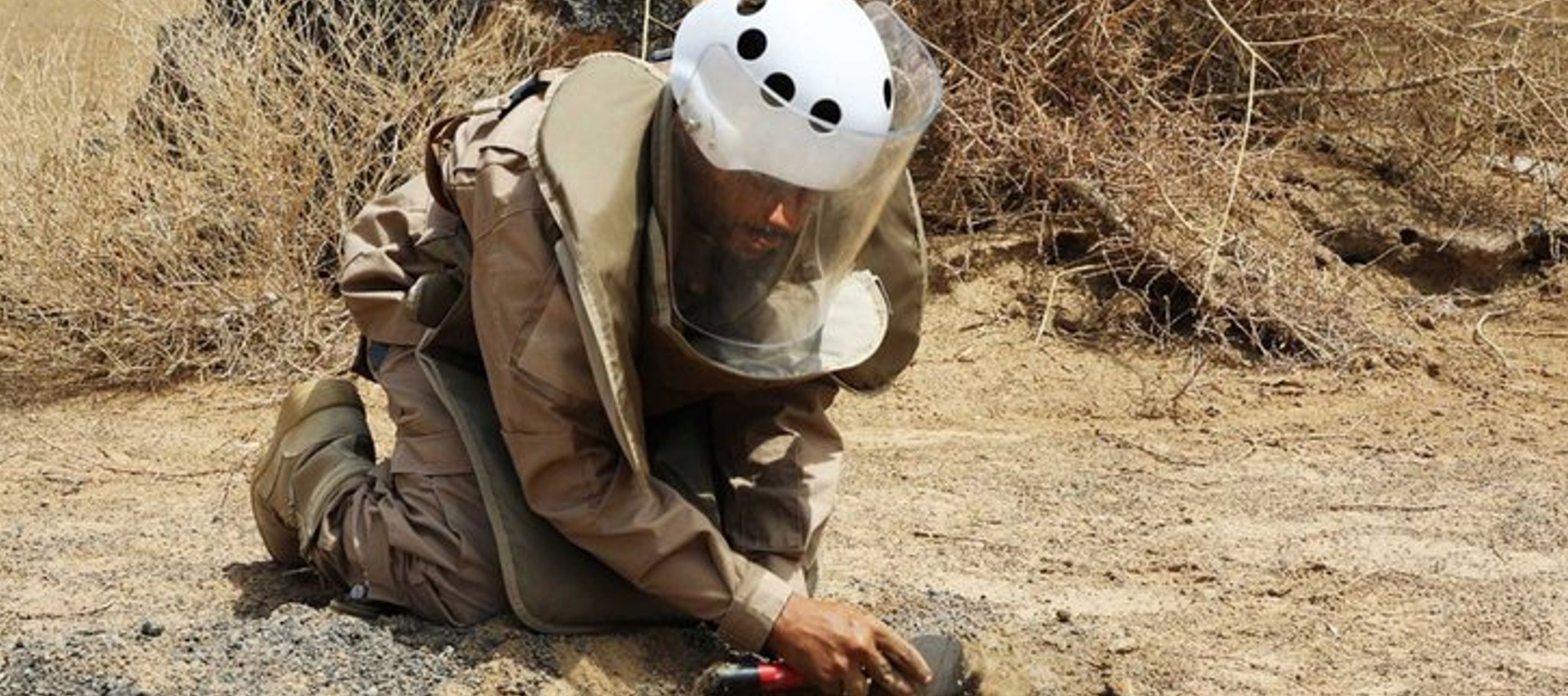 Un funcionario hutí reconoció que los rebeldes usan bastante las minas, pero dijo que...