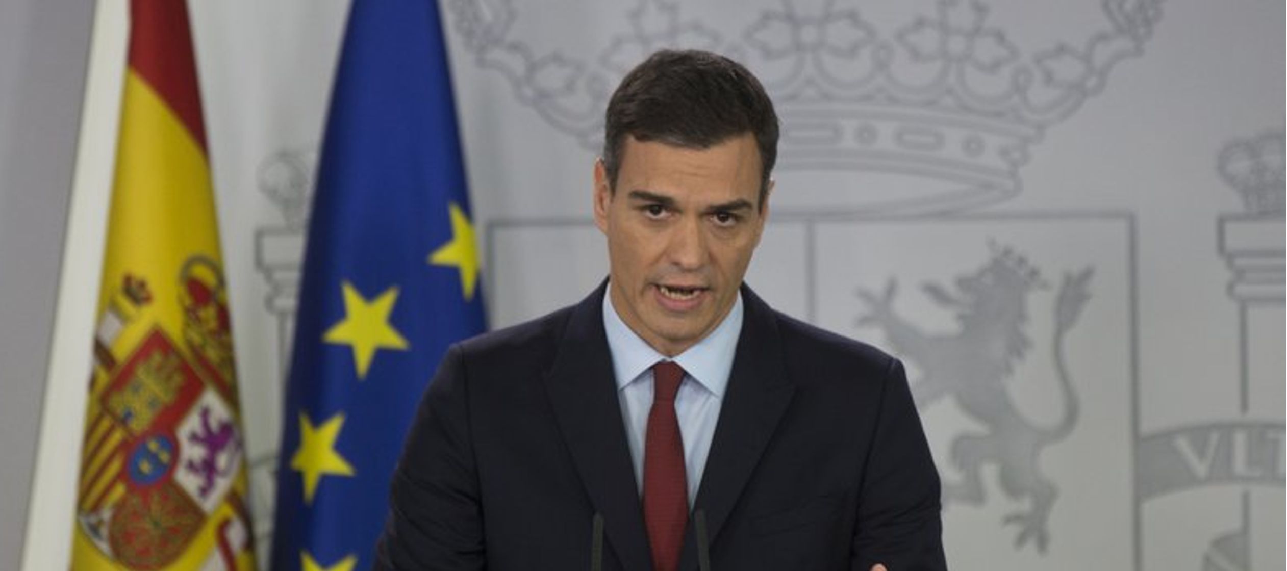 Sánchez prometió continuar su política de diálogo con los secesionistas...