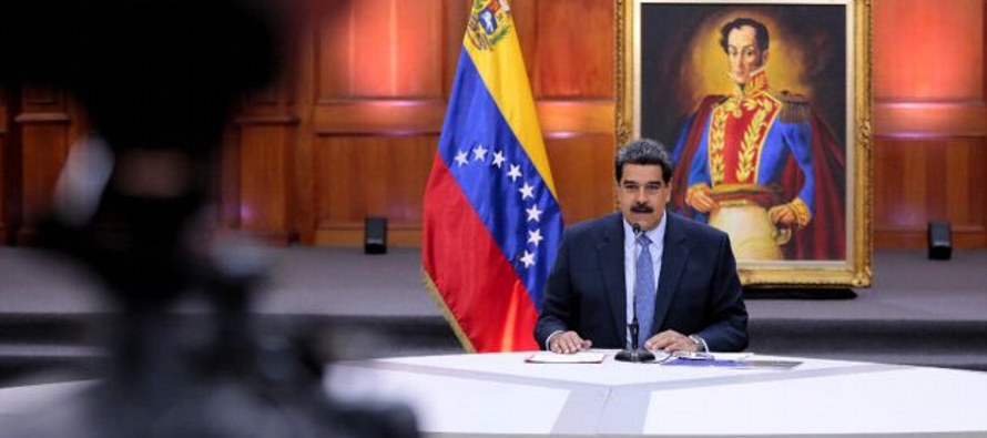 Maduro, de 56 años, recordó al prócer Simón Bolívar y al...