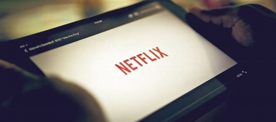 Netflix subió su plan estándar, el más popular, a 12,99 dólares por mes...