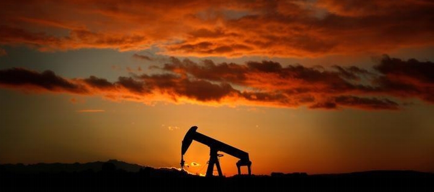 Washington sorprendió a los mercados petroleros al otorgar exenciones a ocho compradores de...