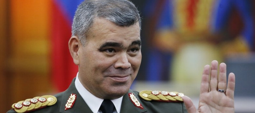 Las fuerzas armadas son la principal base que sostiene al gobierno de Maduro, y aunque los...