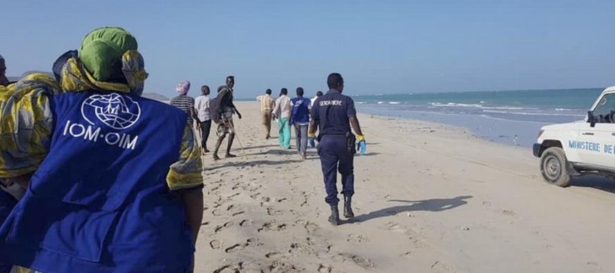 La guardia costera yibutiana mantenía la operación de búsqueda y rescate tras...