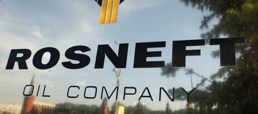 Rosneft dijo en su informe anual que sus relaciones comerciales con PDVSA se están llevando...