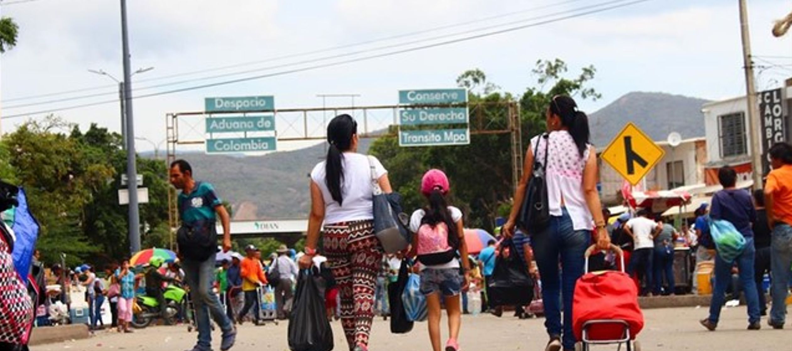 Migrará a Argentina, que, según Naciones Unidas, acoge ya a 130,000 venezolanos.