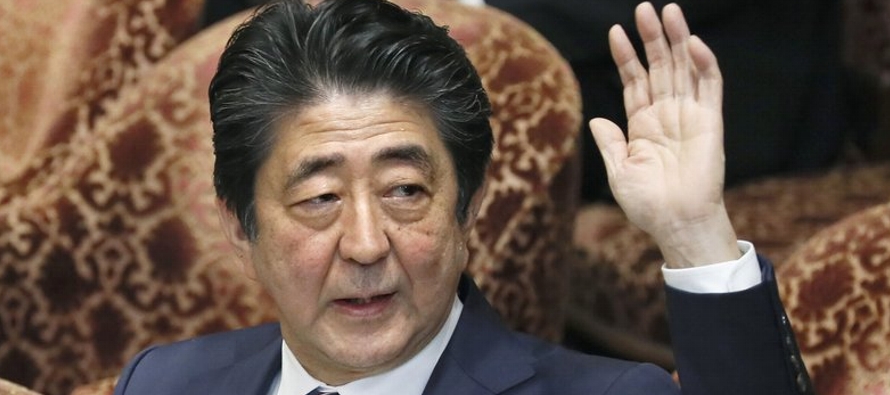 Cuestionados en el parlamento sobre los reportes, Abe respondió: “Ante la...