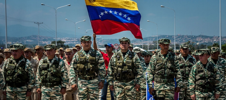 Ahora, la clave será decidir cómo enfrentar el ataque militar de Maduro sin recurrir...